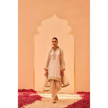 Sheetal Batra Daisy Ivory Kurta With Dhoti And Dupatta (Set of 3)