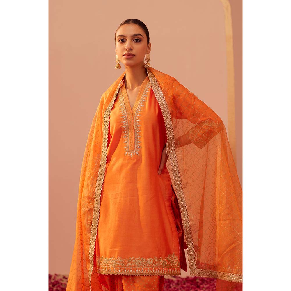 Sheetal Batra Orange Faheeda Kurta With Dhoti And Dupatta (Set of 3)