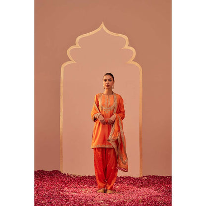 Sheetal Batra Orange Kurta With Salwar And Dupatta (Set of 3)