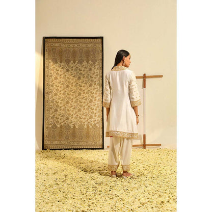 Sheetal Batra Ivory Intezaar Short Kurta with Salwar and Dupatta (Set of 3)