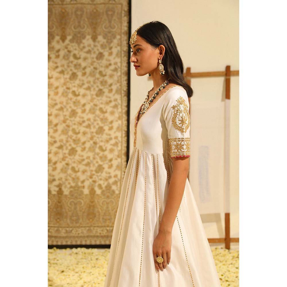 Sheetal Batra Ivory Shaiz Anarkali with Lehenga and Dupatta (Set of 3)