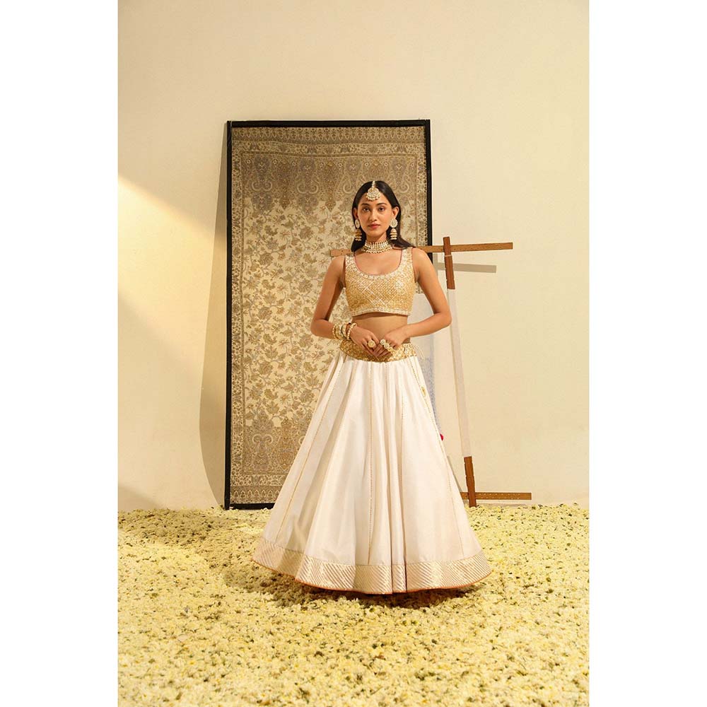 Sheetal Batra Ivory Aayan Blouse with Lehenga and Dupatta (Set of 3)