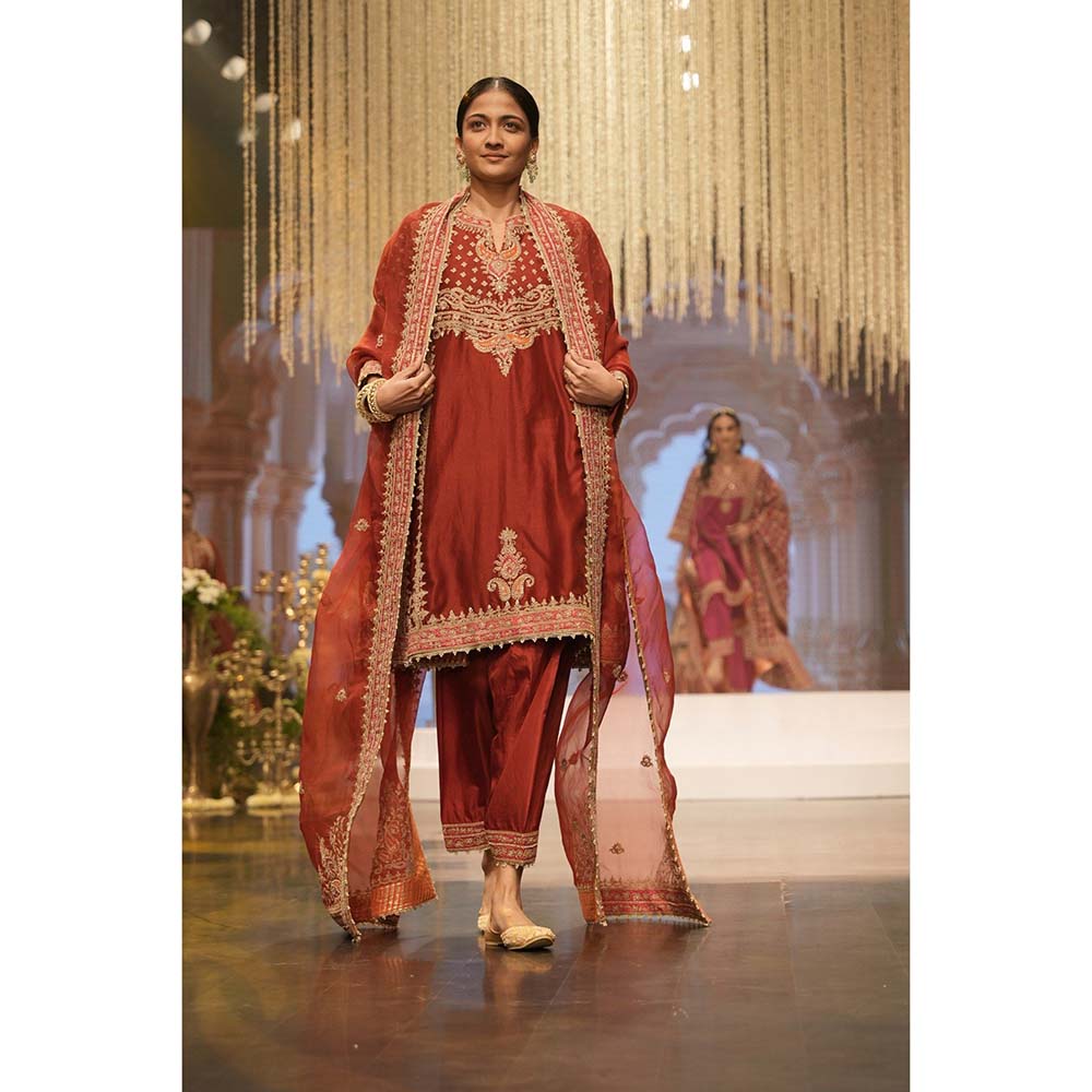 Sheetal Batra Shahzain Deep Red Kalidaar Kurta with Salwar and Khada Dupatta (Set of 3)