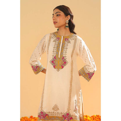 Sheetal Batra Ziana Daisy Ivory Short Straight Kurta with Salwar and Dupatta (Set of 3)