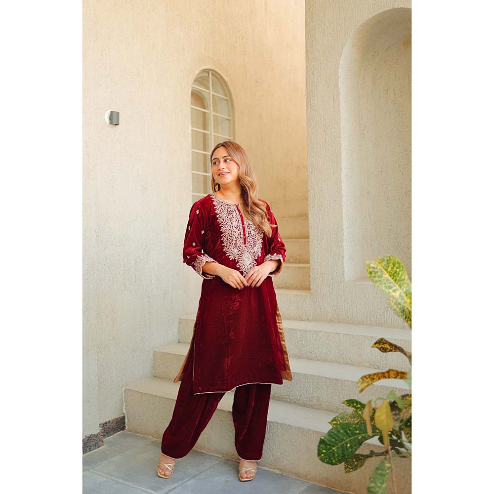 Sheetal Batra Maroon Naima Short Kurta with Salwar (Set of 2)