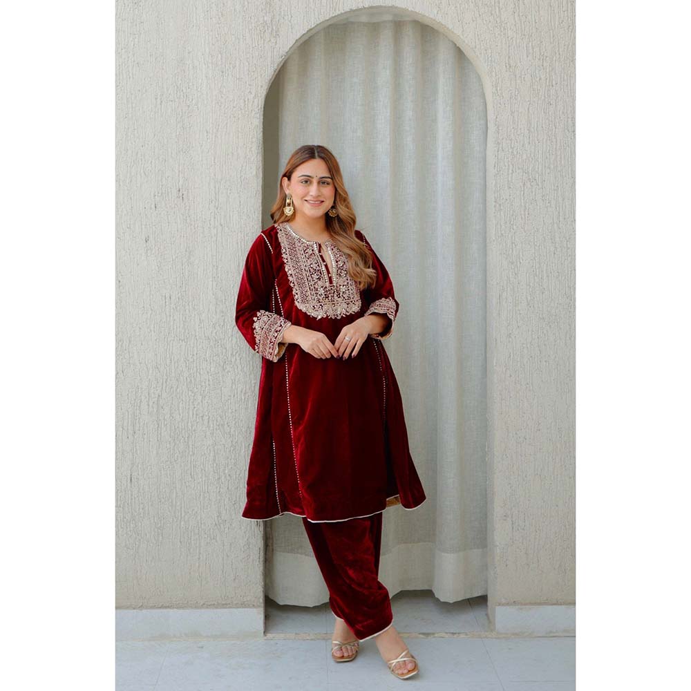 Sheetal Batra Maroon Nisreen Short Kalidaar Kurta with Salwar (Set of 2)