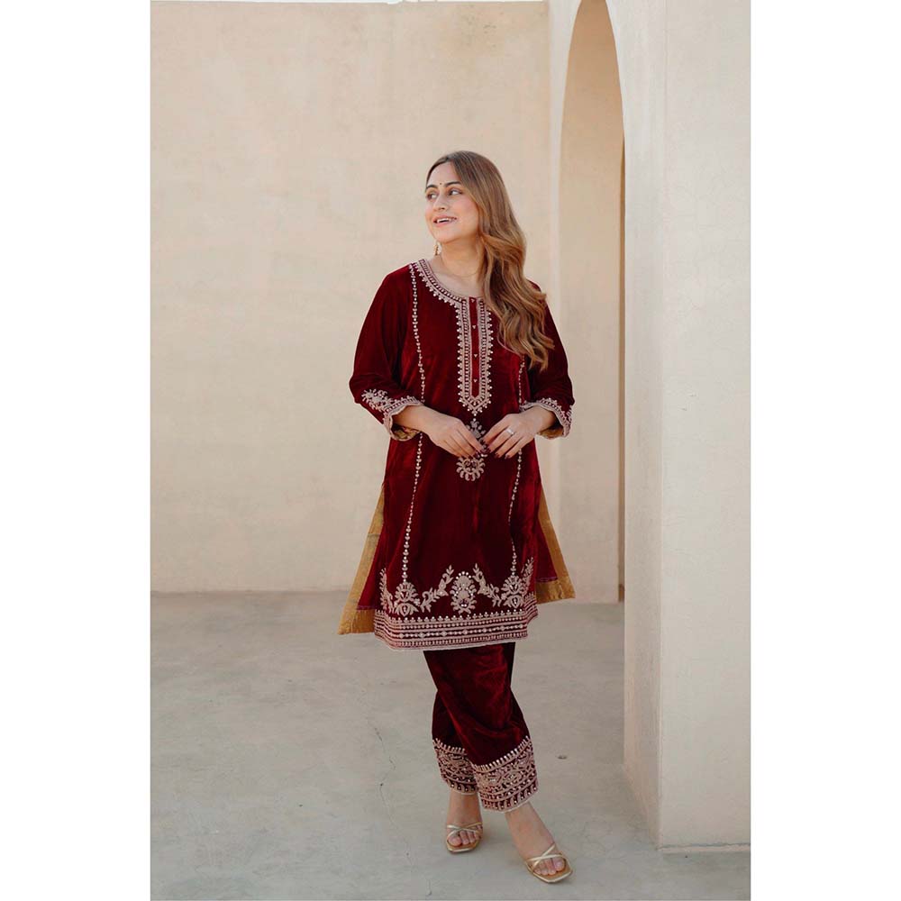 Sheetal Batra Maroon Asiyah Short Kurta with Salwar (Set of 2)