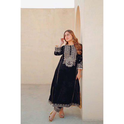 Sheetal Batra Black Marya Long ALine Kurta with Salwar (Set of 2)