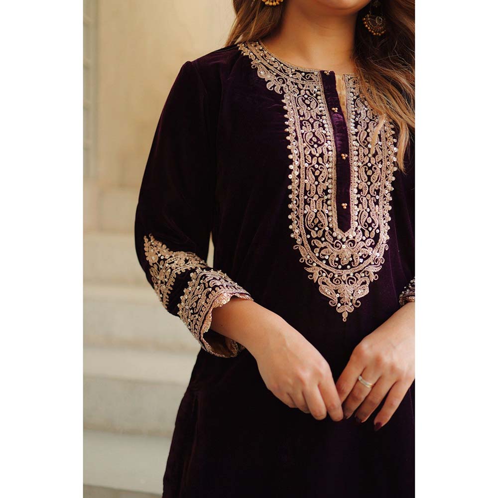 Sheetal Batra Wine Zyra Short Kurta with Salwar (Set of 2)