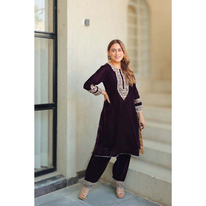 Sheetal Batra Wine Zyra Short Kurta with Salwar (Set of 2)