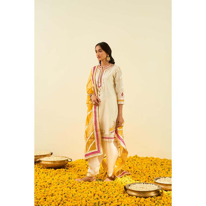 Sheetal Batra Ivory Short Kurta with Salwar and Dupatta (Set of 3)