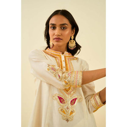 Sheetal Batra Ivory Short Kurta with Salwar and Dupatta (Set of 3)
