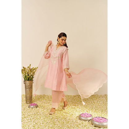 Sheetal Batra Pink Aiza Short Kurta with Salwar and Dupatta (Set of 3)