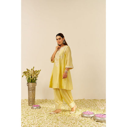 Sheetal Batra Yellow Aiza Short Kurta with Salwar and Dupatta (Set of 3)