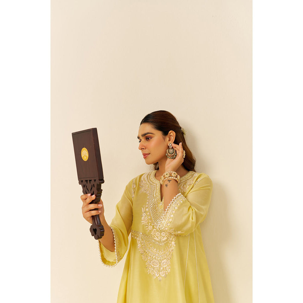 Sheetal Batra Yellow Aiza Short Kurta with Salwar and Dupatta (Set of 3)