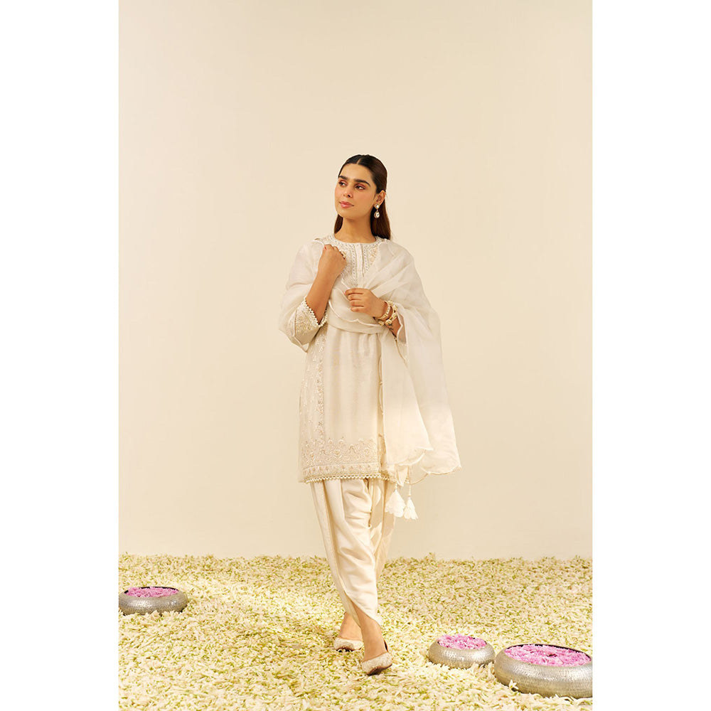 Sheetal Batra Ivory Zaisha Short Kurta with Dhoti and Dupatta (Set of 3)