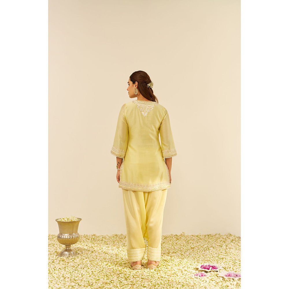 Sheetal Batra Yellow Sara Short Kurta with Salwar and Dupatta (Set of 3)
