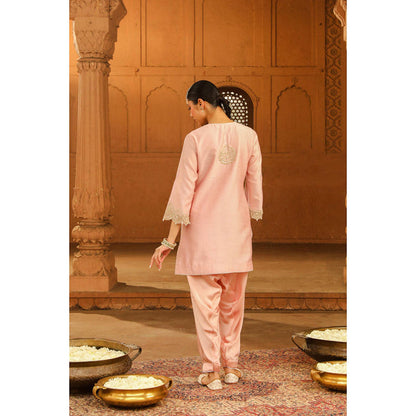 Sheetal Batra Arisa - Blush Pink Kurta With Salwar
