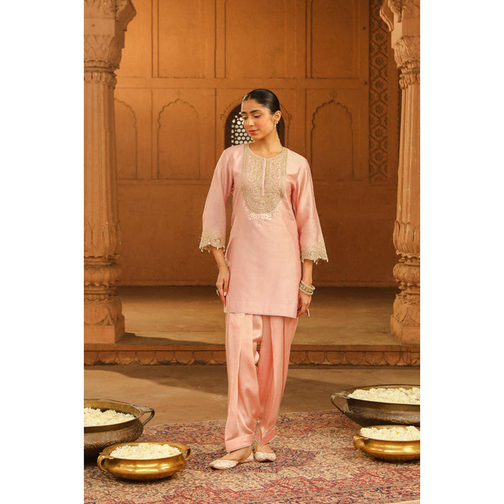 Sheetal Batra Arisa - Blush Pink Kurta With Salwar And Dupatta