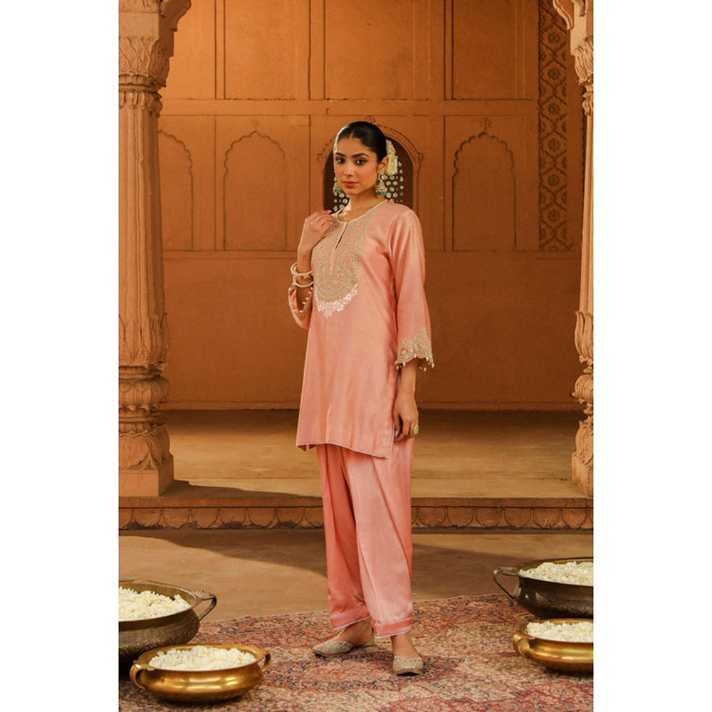 Sheetal Batra Arisa - Off Rose Kurta With Salwar