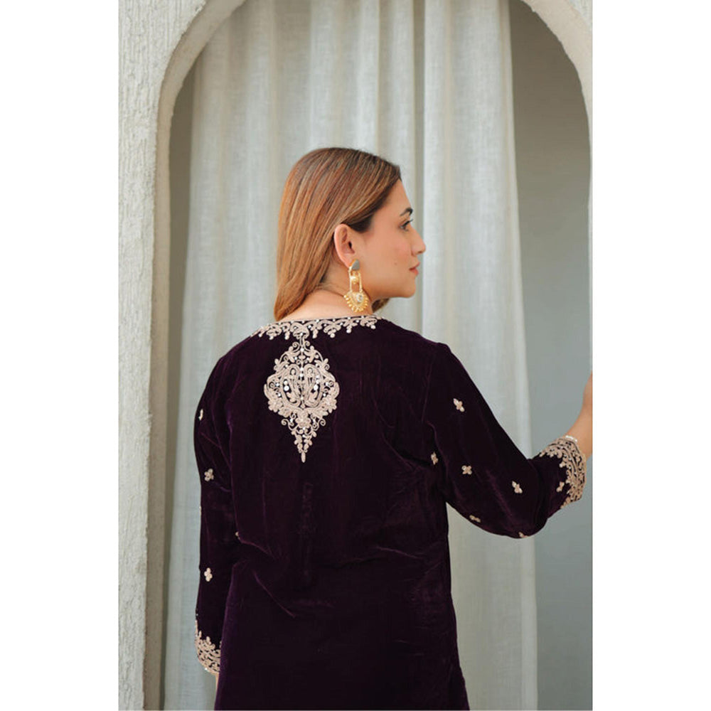 Sheetal Batra Naima - Silk Velvet Short Kurta With Salwar