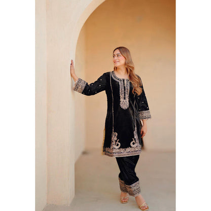 Sheetal Batra Ayat - Silk Velvet Short Kurta With Salwar
