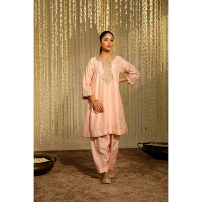 Sheetal Batra Mehnaaz - Rose-pink Kalidaar Short Kurta With Salwar