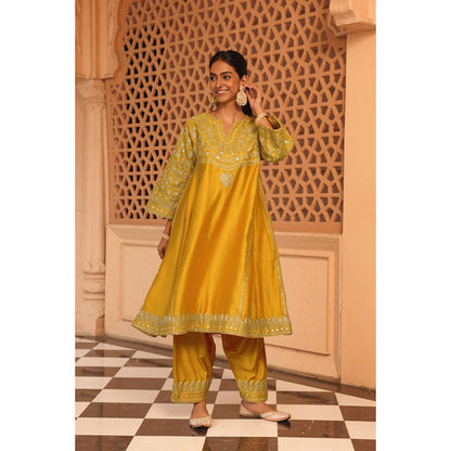 Sheetal Batra Aiman - Short Knee Length Choga With Salwar