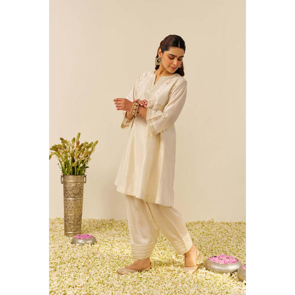 Sheetal Batra Aiza - Short Chauga With Salwar And Dupatta