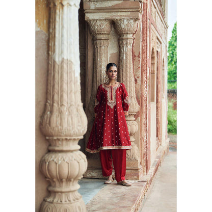 Sheetal Batra Inaayat - Deep Red Chauga With Salwar And Dupatta