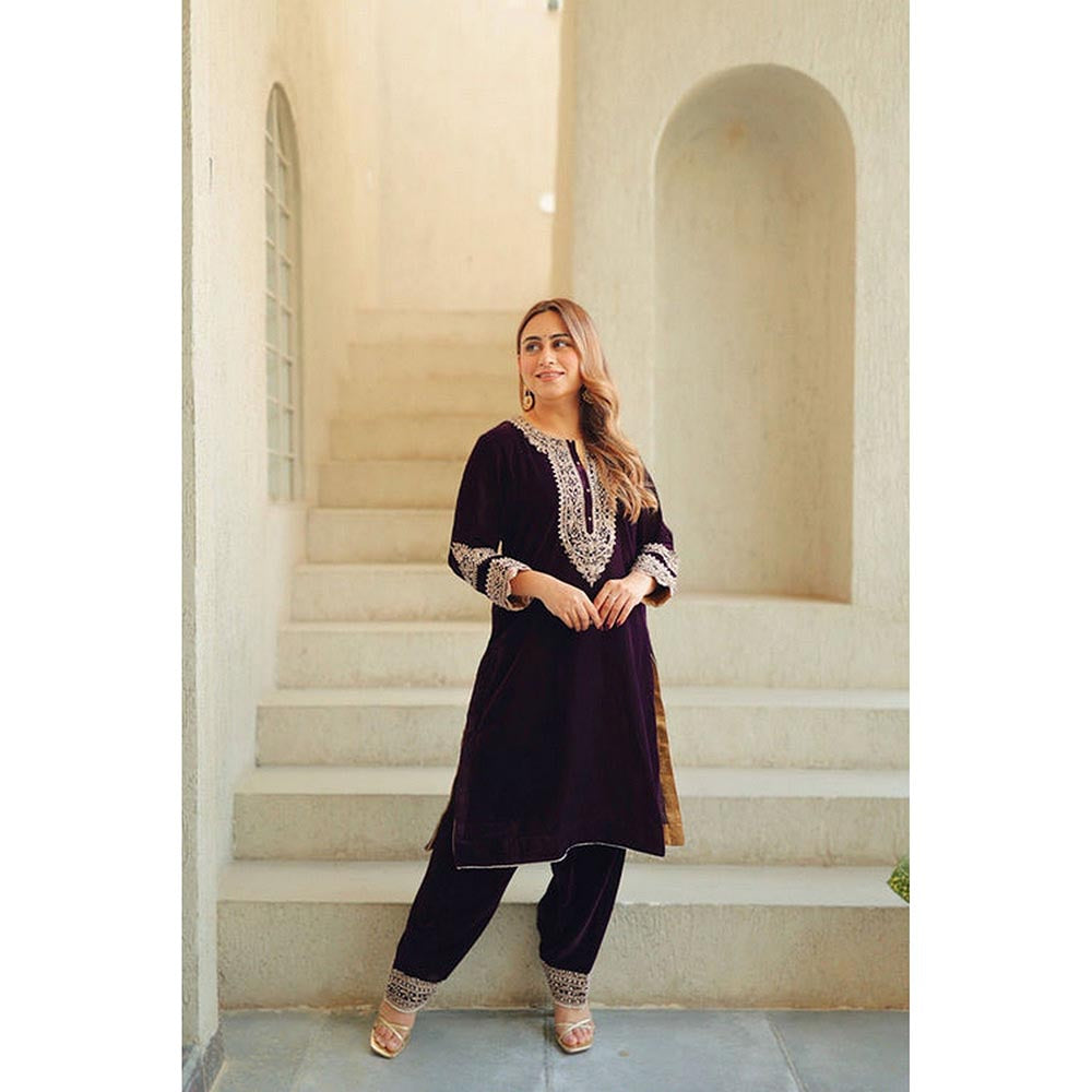 Sheetal Batra Zyra - Silk Velvet Short Kurta With Salwar