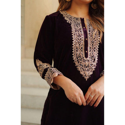 Sheetal Batra Zyra - Silk Velvet Short Kurta With Salwar
