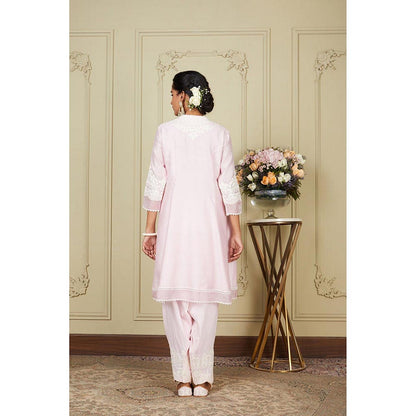 Sheetal Batra Kiara Advani V Neck Ruzena - Pearl Blush Short Kurta With Salwar And Dupatta