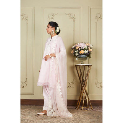 Sheetal Batra Kiara Advani V Neck Ruzena - Pearl Blush Short Kurta With Salwar And Dupatta