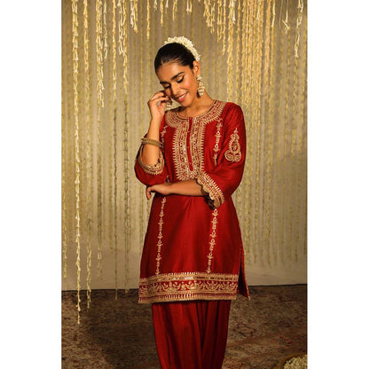 Sheetal Batra Gouri Grover In Mehak - Deep Red Short Kurta With Salwar And Dupatta