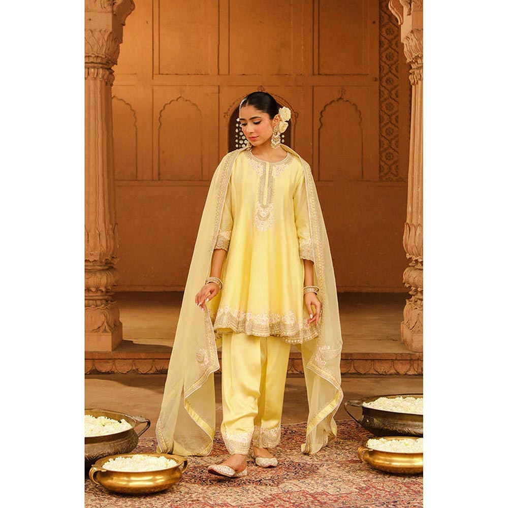 Sheetal Batra Faria - Lemon Yellow Short Anarkali Kurta With Churidar And Dupatta