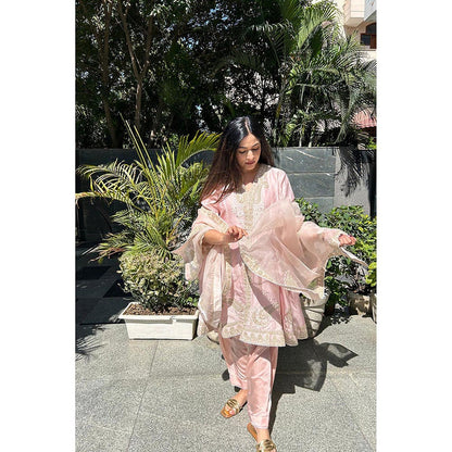 Sheetal Batra Anisha Sethi Fajr - Blush Pink Short Anarkali Kurta With Churidar And Dupatta
