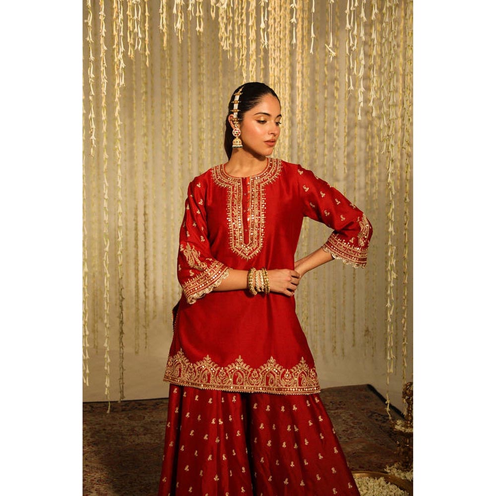 Sheetal Batra Mehal Kejriwal In Mishika - Deep Red Kurta With Sharara And Dupatta