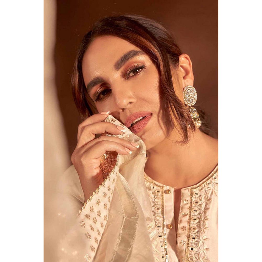 Sheetal Batra Eliza - Daisy Ivory Chanderi Silk Kurta And Garara With Organza Dupatta