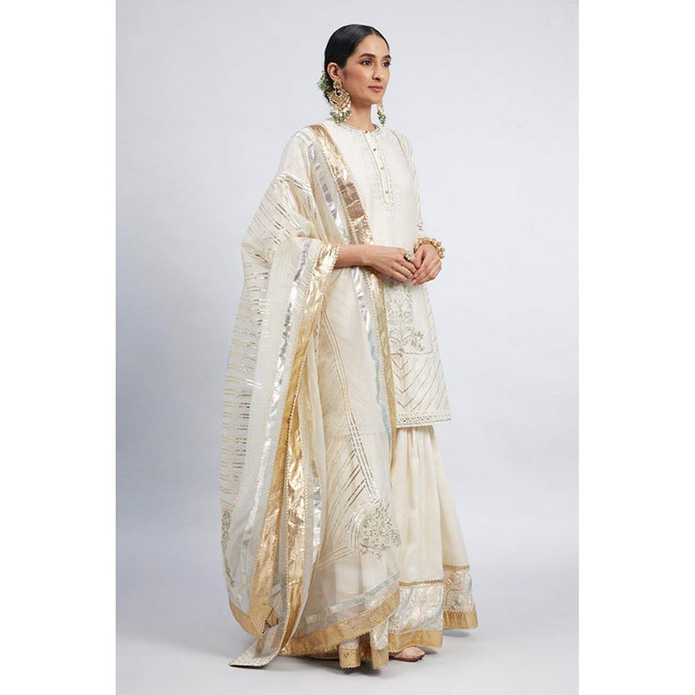 Sheetal Batra Eliza - Daisy Ivory Chanderi Silk Kurta And Garara With Organza Dupatta