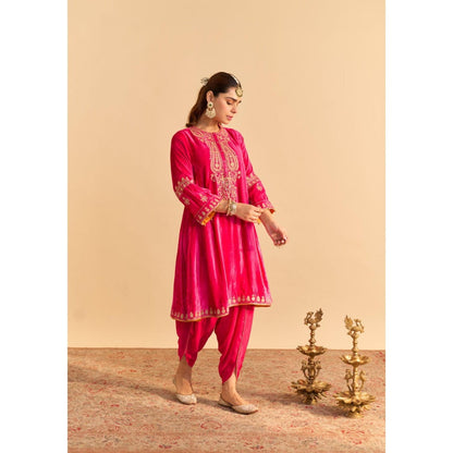 Sheetal Batra Amal Pink Velvet Embroidered Kurta With Dhoti and Dupatta