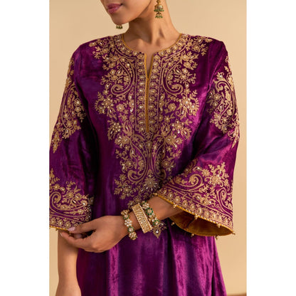 Sheetal Batra Eira Purple Velvet Embroidered Kurta With Dhoti and Dupatta