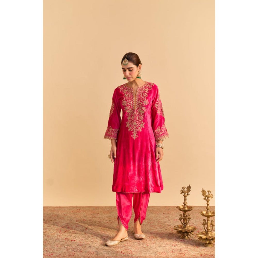 Sheetal Batra Eira Pink Embroidered Kurta With Dhoti