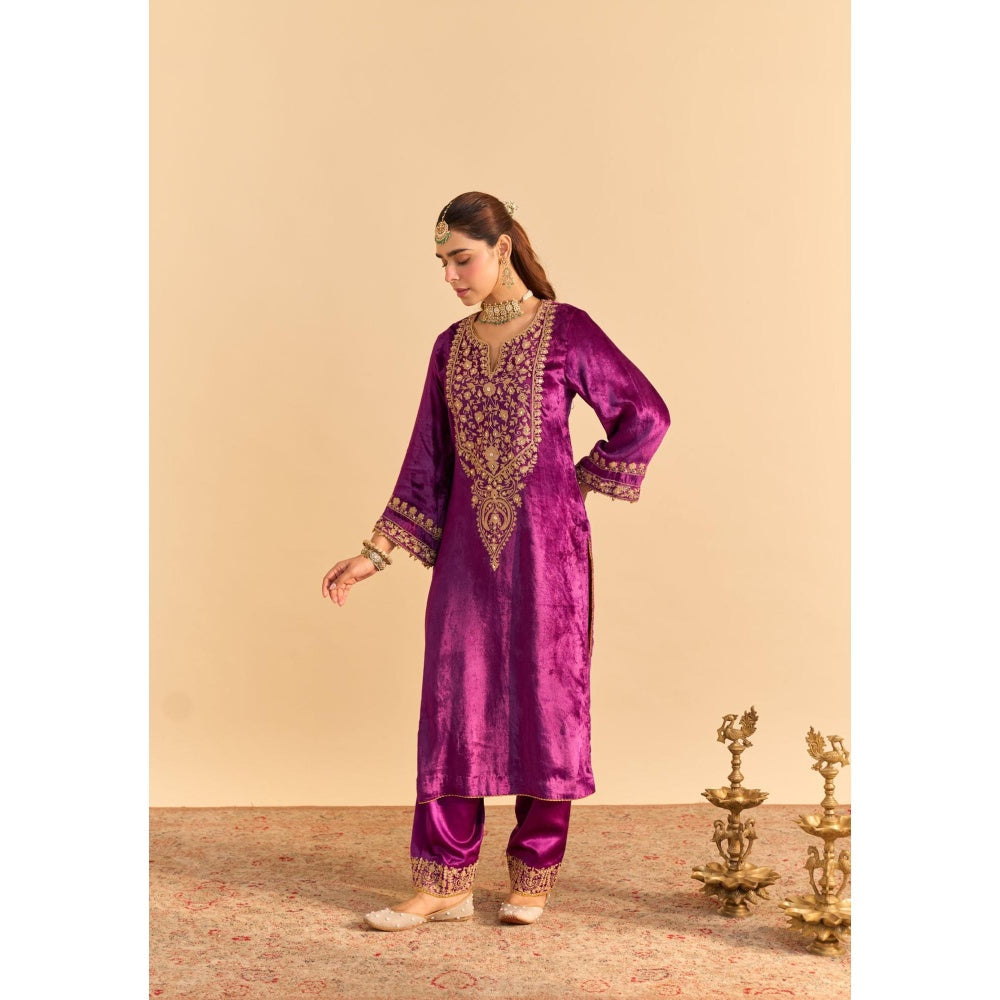 Sheetal Batra Fareeha Purple Velvet Embroidered Kurta With Salwar and Dupatta