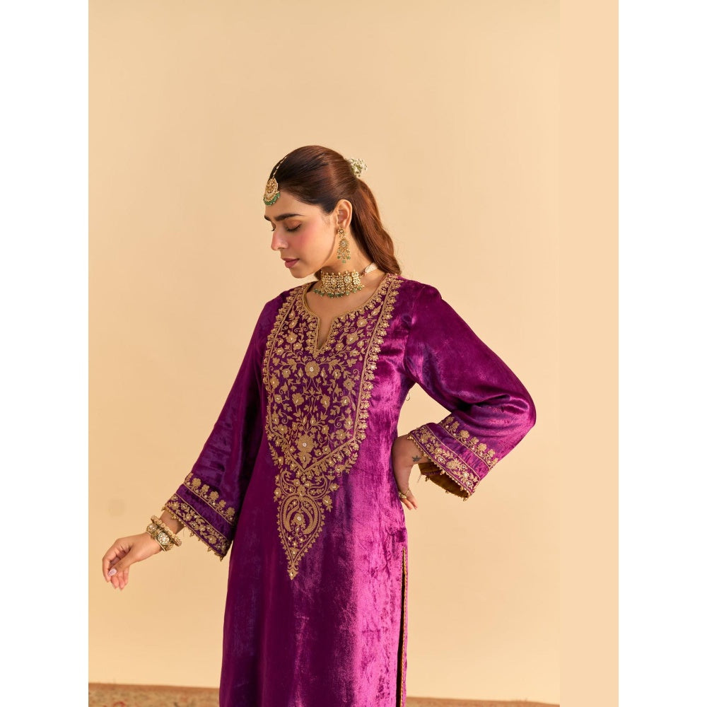 Sheetal Batra Fareeha Purple Velvet Embroidered Kurta With Salwar and Dupatta