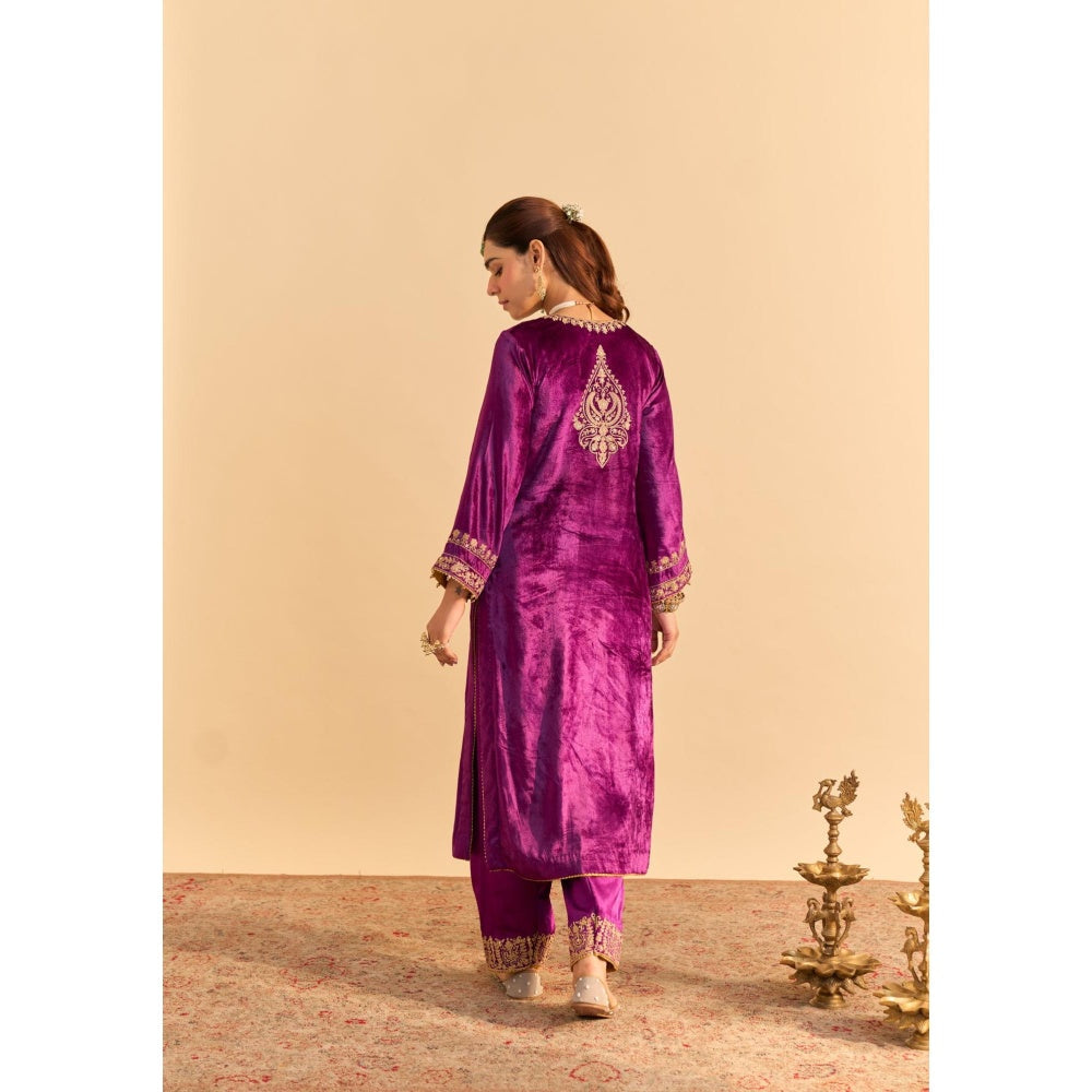 Sheetal Batra Fareeha Purple Velvet Embroidered Kurta With Salwar and Dupatta