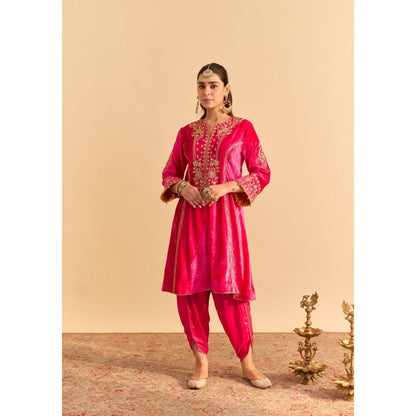 Sheetal Batra Ziara Pink Velvet Embroidered Kurta With Dhoti
