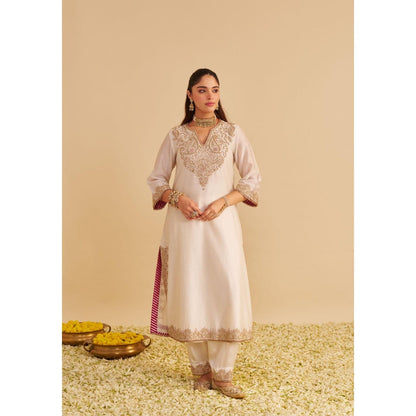 Sheetal Batra Areefa Dabka Zardozi Embroidered Rich Banarasi Daisy Ivory Kurta with Salwar