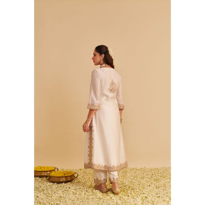Sheetal Batra Areefa Dabka Zardozi Embroidered Rich Banarasi Daisy Ivory Kurta with Salwar