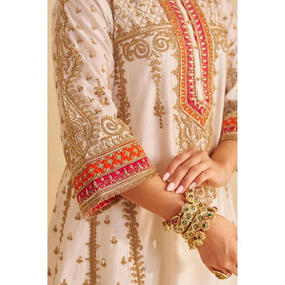 Sheetal Batra Nargis Dabka Zardozi Embroidered Kurta with Pant and Dupatta